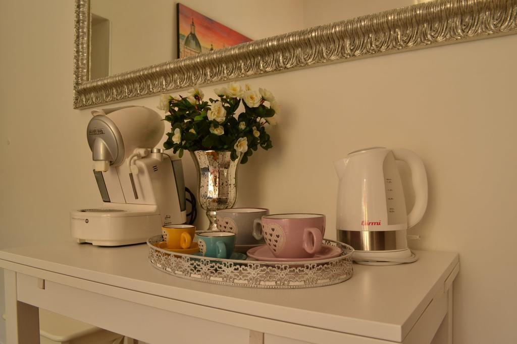 ローマ Lulu House Bed & Breakfast エクステリア 写真